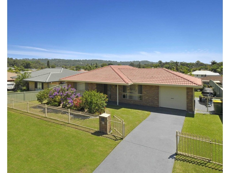 10 Bernoth Street, Currumbin Waters QLD 4223