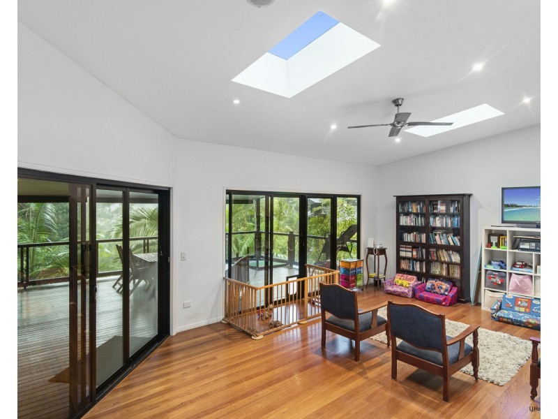 18 Fernleigh Court, Currumbin QLD 4223