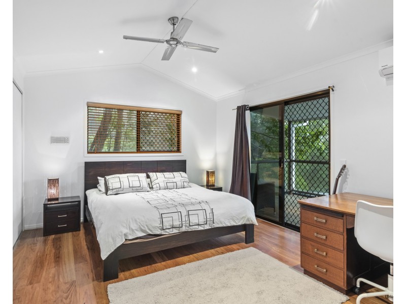18 Fernleigh Court, Currumbin QLD 4223