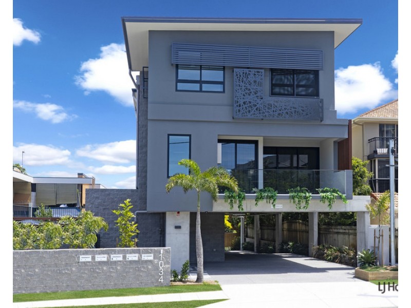 1/1034 Gold Coast Highway, Palm Beach QLD 4221