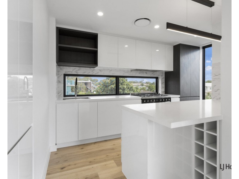 1/1034 Gold Coast Highway, Palm Beach QLD 4221