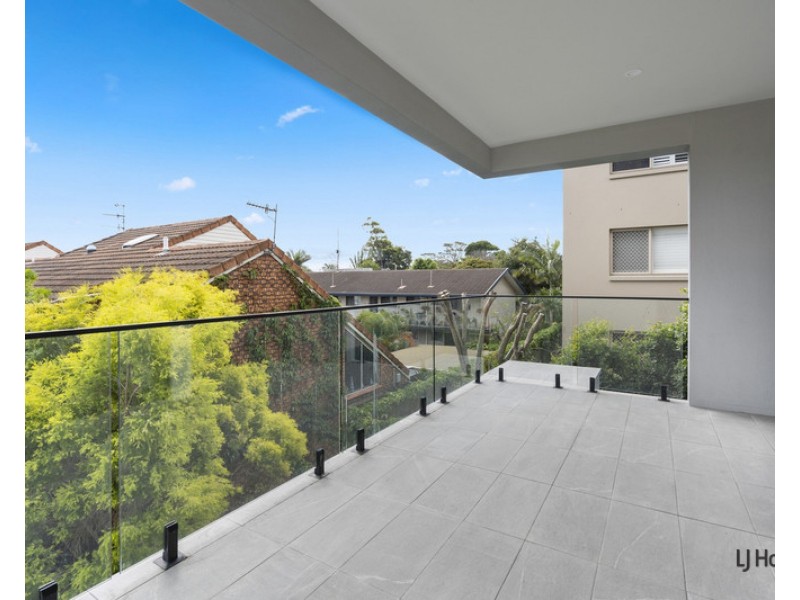 1/1034 Gold Coast Highway, Palm Beach QLD 4221