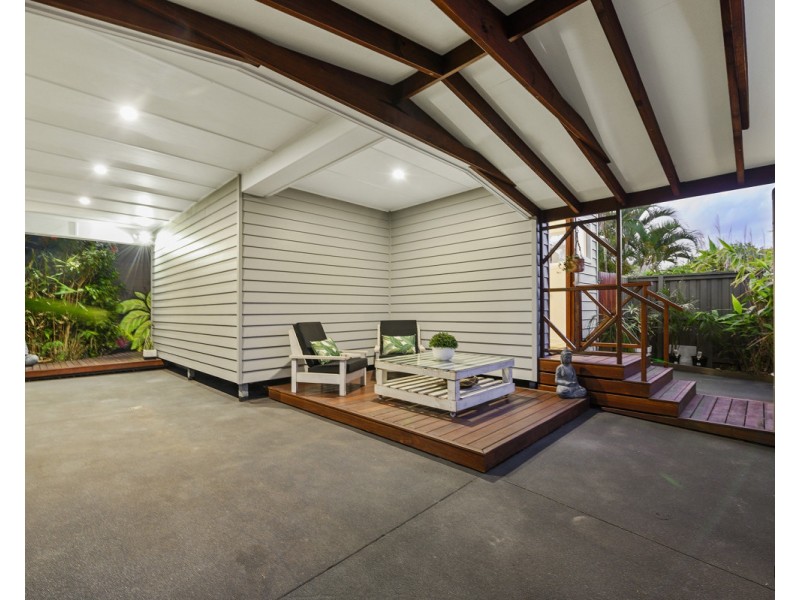 95 Palm Beach Avenue, Palm Beach QLD 4221