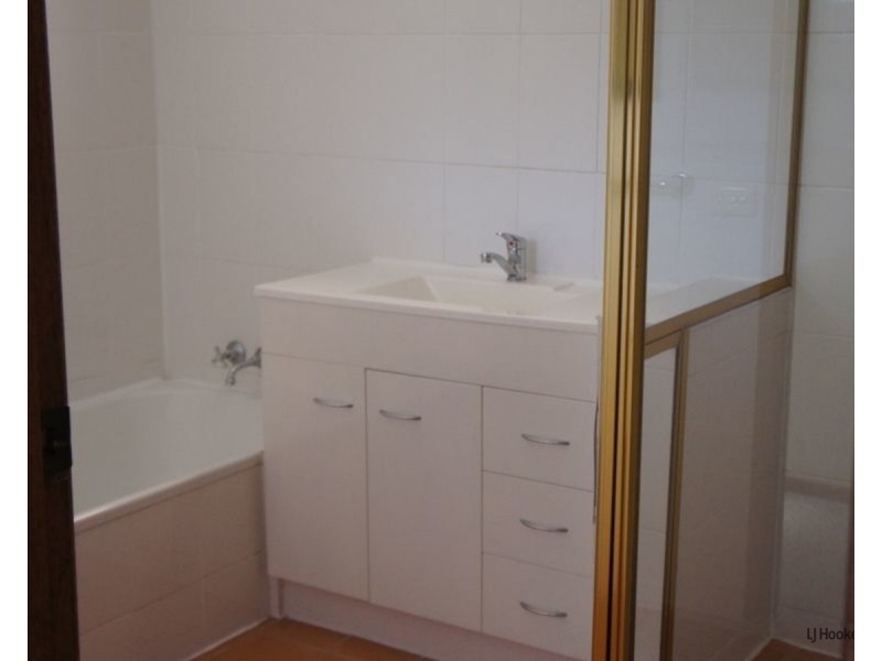 41 Darnel Street, Elanora QLD 4221