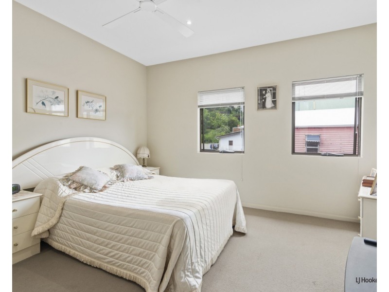 7/77 McLean Street, Coolangatta QLD 4225