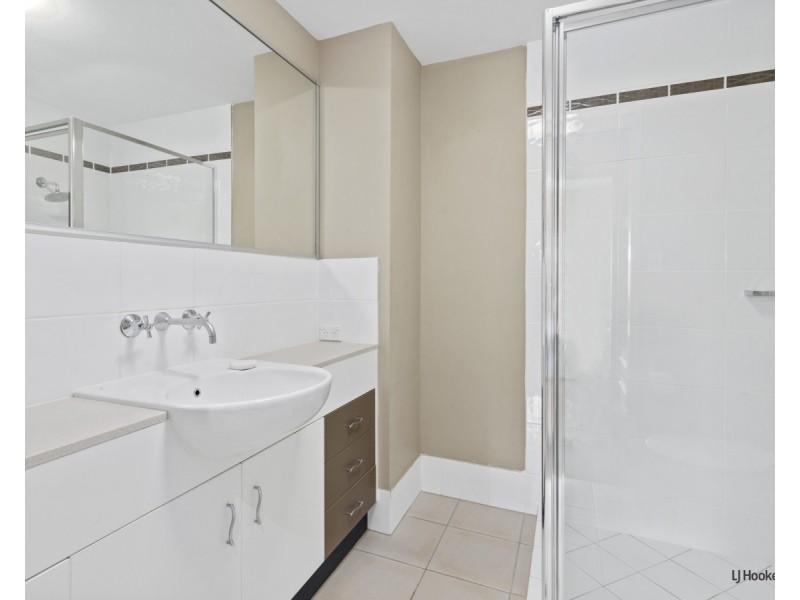 7/77 McLean Street, Coolangatta QLD 4225