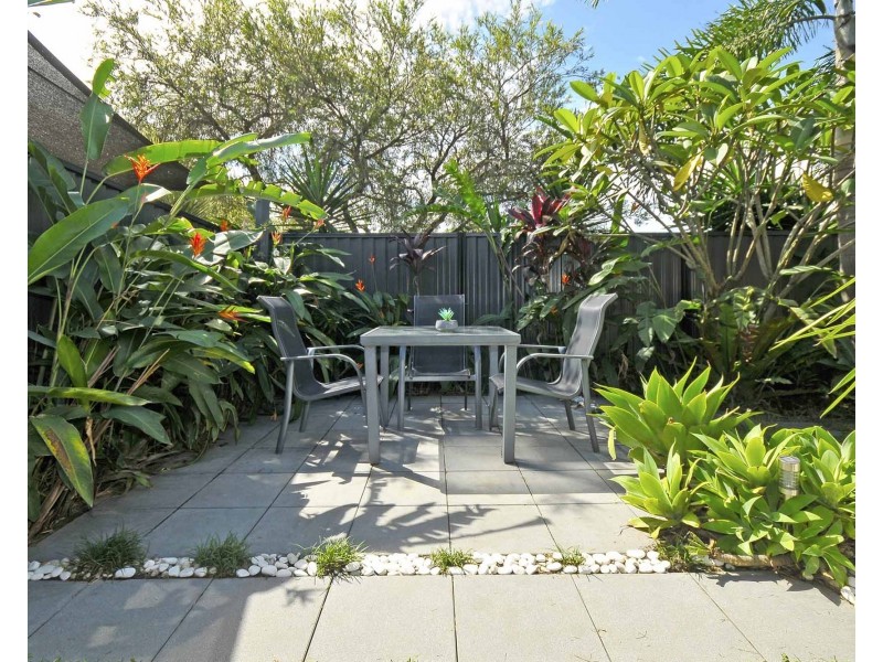 1/28 Darnel Street, Elanora QLD 4221