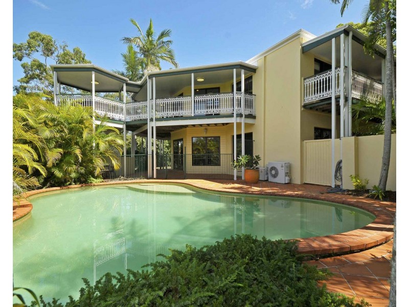 9 Killara Street, Currumbin Waters QLD 4223