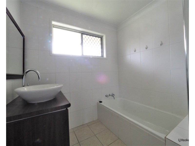 38 Twelfth Avenue, Palm Beach QLD 4221