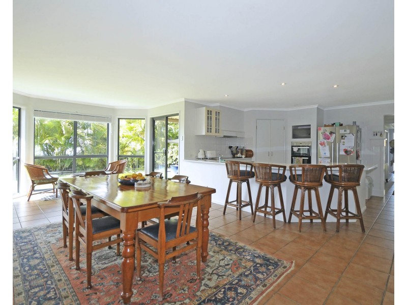 5 Quoll Close, Burleigh Heads QLD 4220