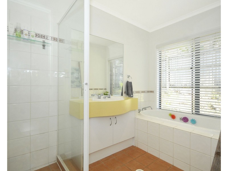 5 Quoll Close, Burleigh Heads QLD 4220