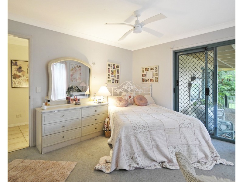 20 Hydrilla Court, Elanora QLD 4221