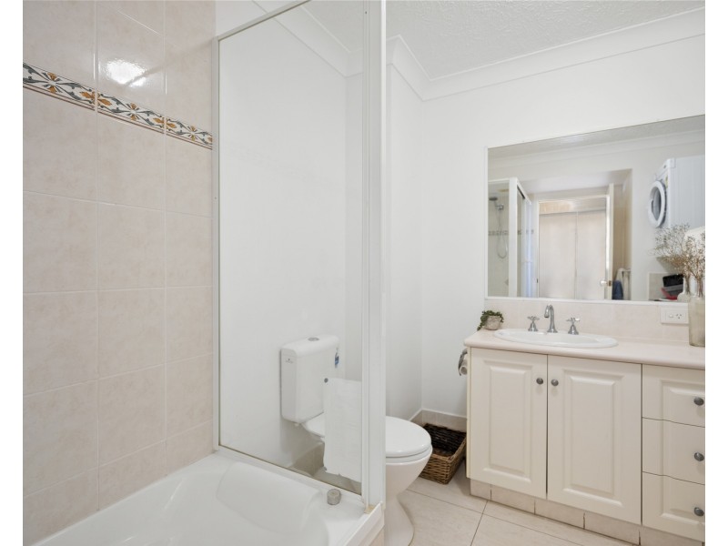 35/1198 Gold Coast Highway, Palm Beach QLD 4221