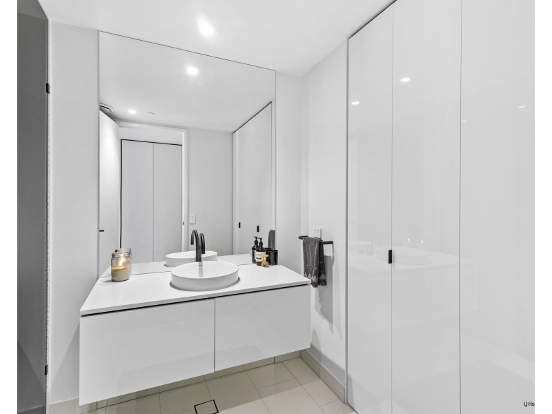 1909/1328 Gold Coast Highway, Palm Beach QLD 4221