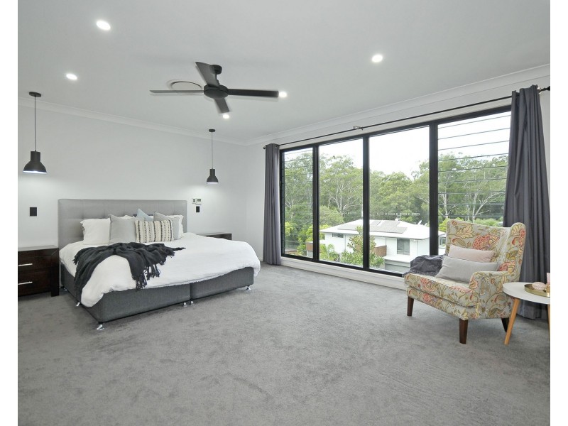 9 Greenview Place, Reedy Creek QLD 4227