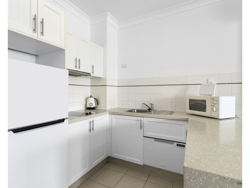 444/99 Griffith Street, Coolangatta QLD 4225