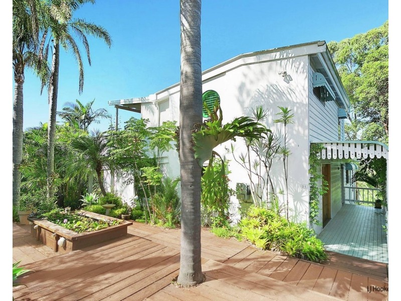 21A Attadale Court, Elanora QLD 4221