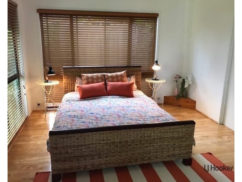 21A Attadale Court, Elanora QLD 4221