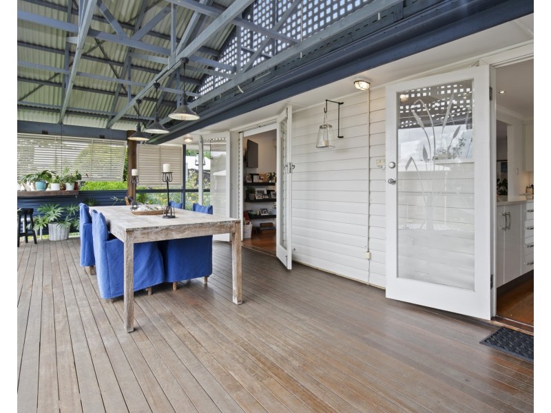 9 Hooper Drive, Currumbin QLD 4223