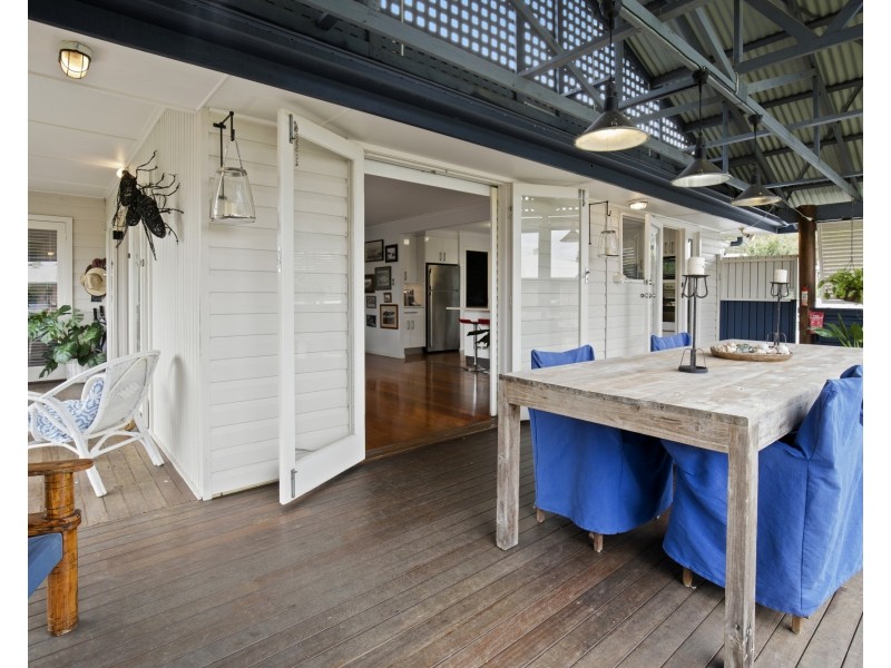 9 Hooper Drive, Currumbin QLD 4223