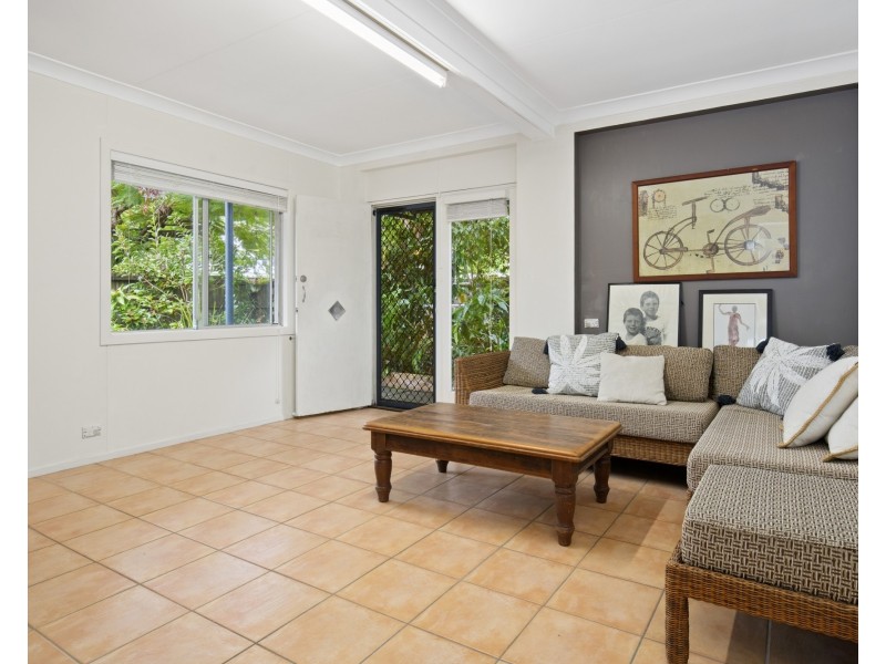 9 Hooper Drive, Currumbin QLD 4223