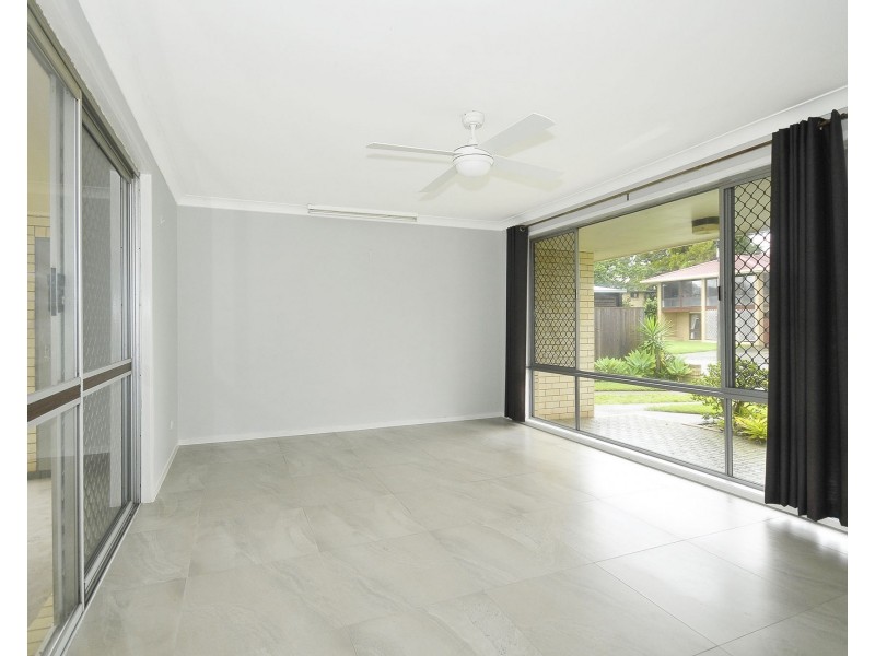 5 Iluka Street, Palm Beach QLD 4221