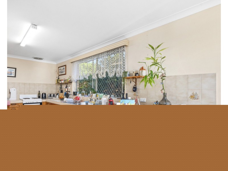 33 Laguna Avenue, Palm Beach QLD 4221