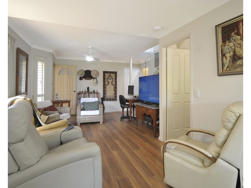 2/27 Toolona Street, Tugun QLD 4224