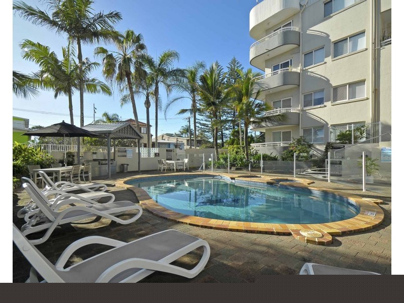 4/14 Jefferson Lane, Palm Beach QLD 4221