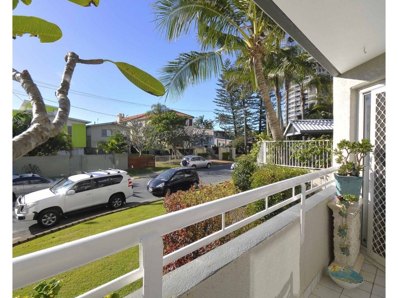 4/14 Jefferson Lane, Palm Beach QLD 4221