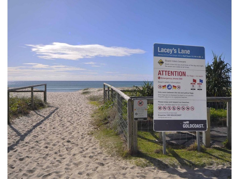 4/14 Jefferson Lane, Palm Beach QLD 4221