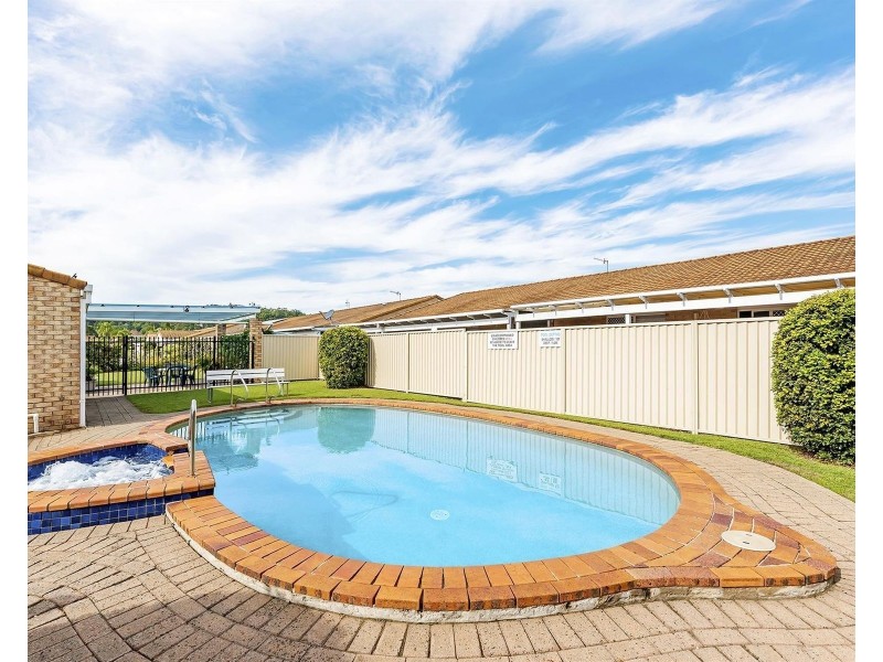 38/154 Currumbin Creek Road, Currumbin Waters QLD 4223