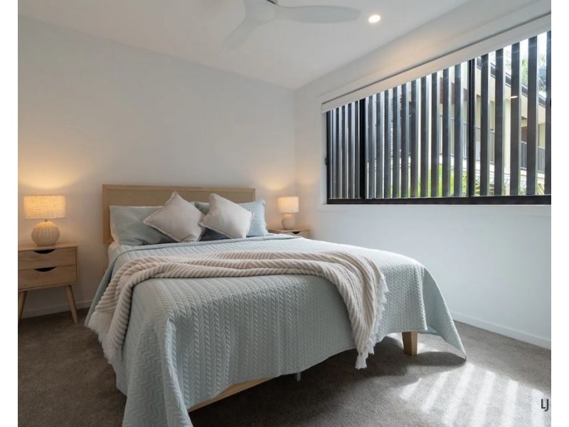 4/37 Twenty Seventh Avenue, Palm Beach QLD 4221