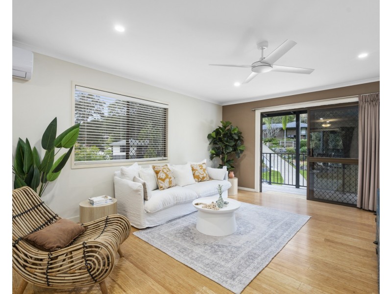 9 Lucania Street, Currumbin Waters QLD 4223