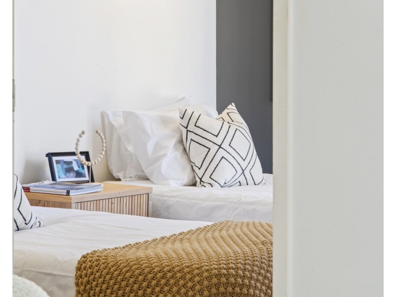 2/828 Pacific Parade, Currumbin QLD 4223