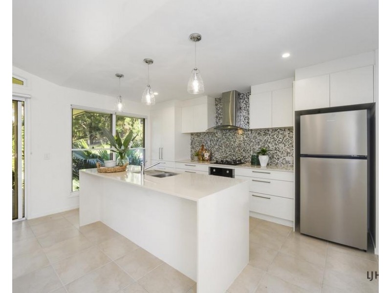 31 Macadamia Drive, Pottsville NSW 2489