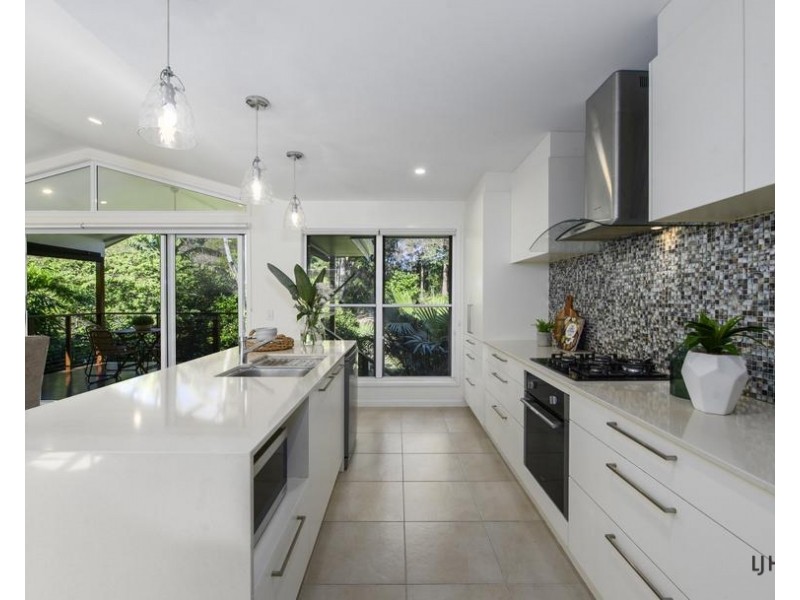 31 Macadamia Drive, Pottsville NSW 2489