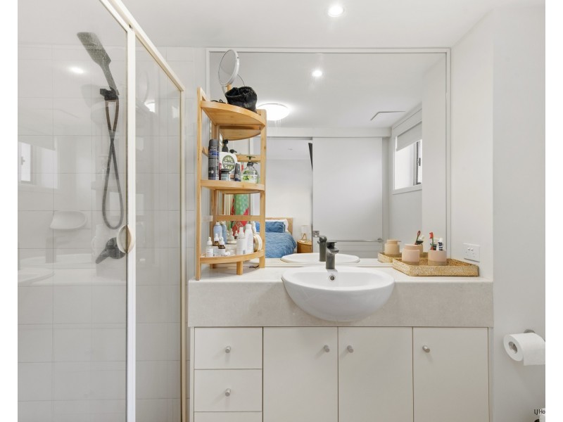 5/24-26 Dutton Street, Coolangatta QLD 4225