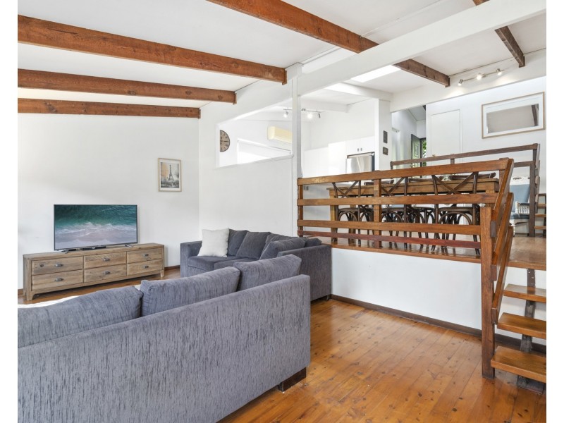 13 Aethalia Street, Currumbin Waters QLD 4223
