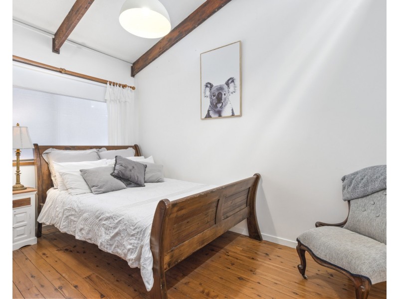 13 Aethalia Street, Currumbin Waters QLD 4223