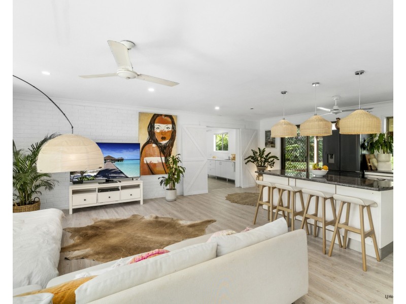 16 Cockatiel Place, Currumbin Waters QLD 4223