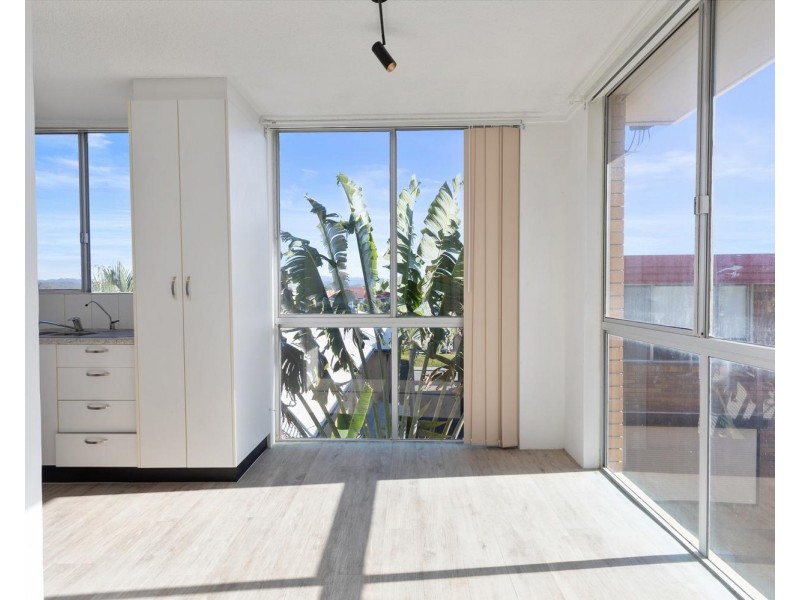 6A/1501 Gold Coast Highway, Palm Beach QLD 4221