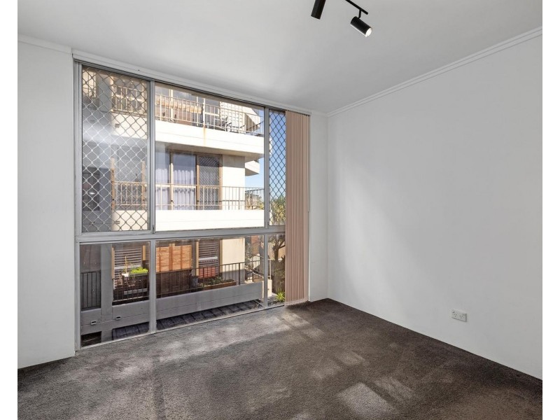 6A/1501 Gold Coast Highway, Palm Beach QLD 4221