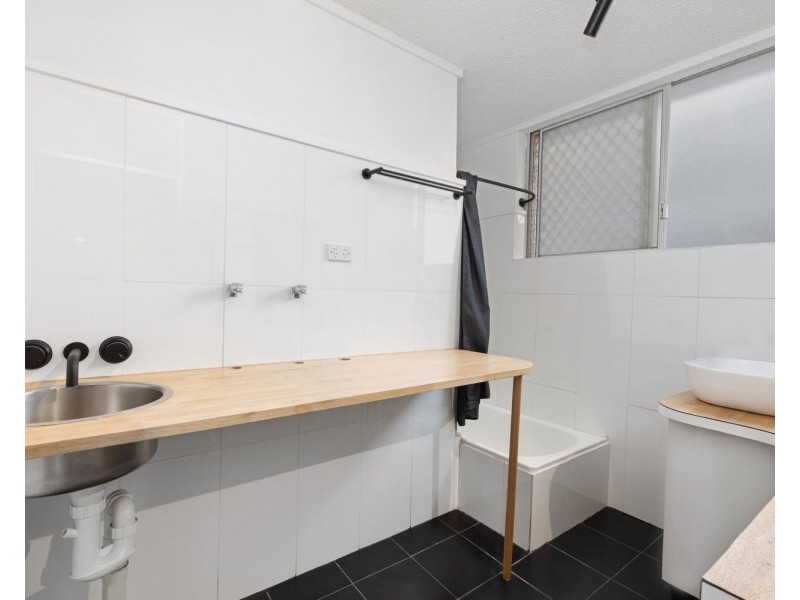 6A/1501 Gold Coast Highway, Palm Beach QLD 4221