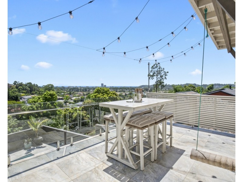 2/28 Foothill Street, Elanora QLD 4221