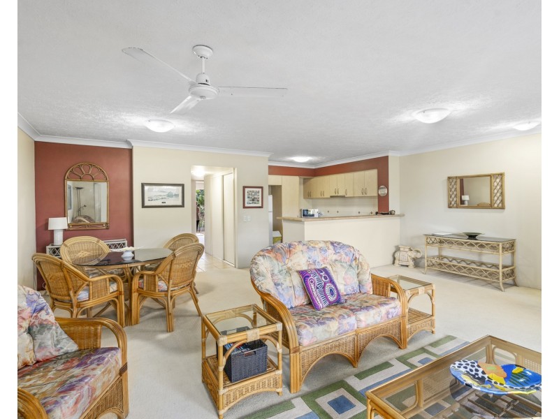 3/1040 Gold Coast Highway, Palm Beach QLD 4221