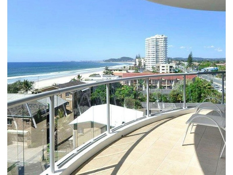 607/1 Twenty first Avenue, Palm Beach QLD 4221