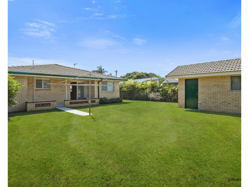 34 Tatha Avenue, Palm Beach QLD 4221