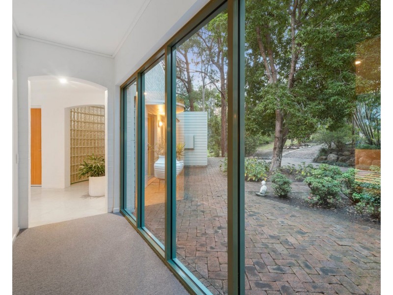 218 Simpsons Road, Currumbin Waters QLD 4223