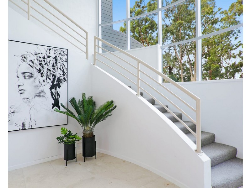 218 Simpsons Road, Currumbin Waters QLD 4223